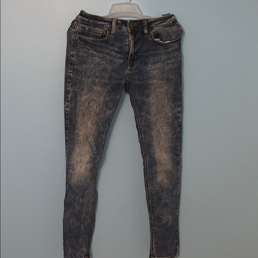 Skinny jeans